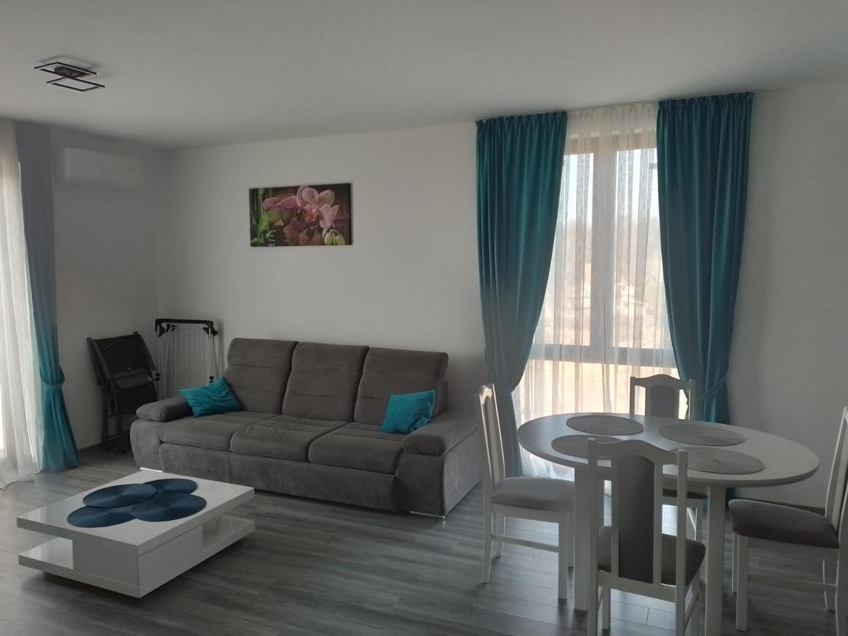 Apartament 2 Camere Lucian Baile Felix Ngoại thất bức ảnh